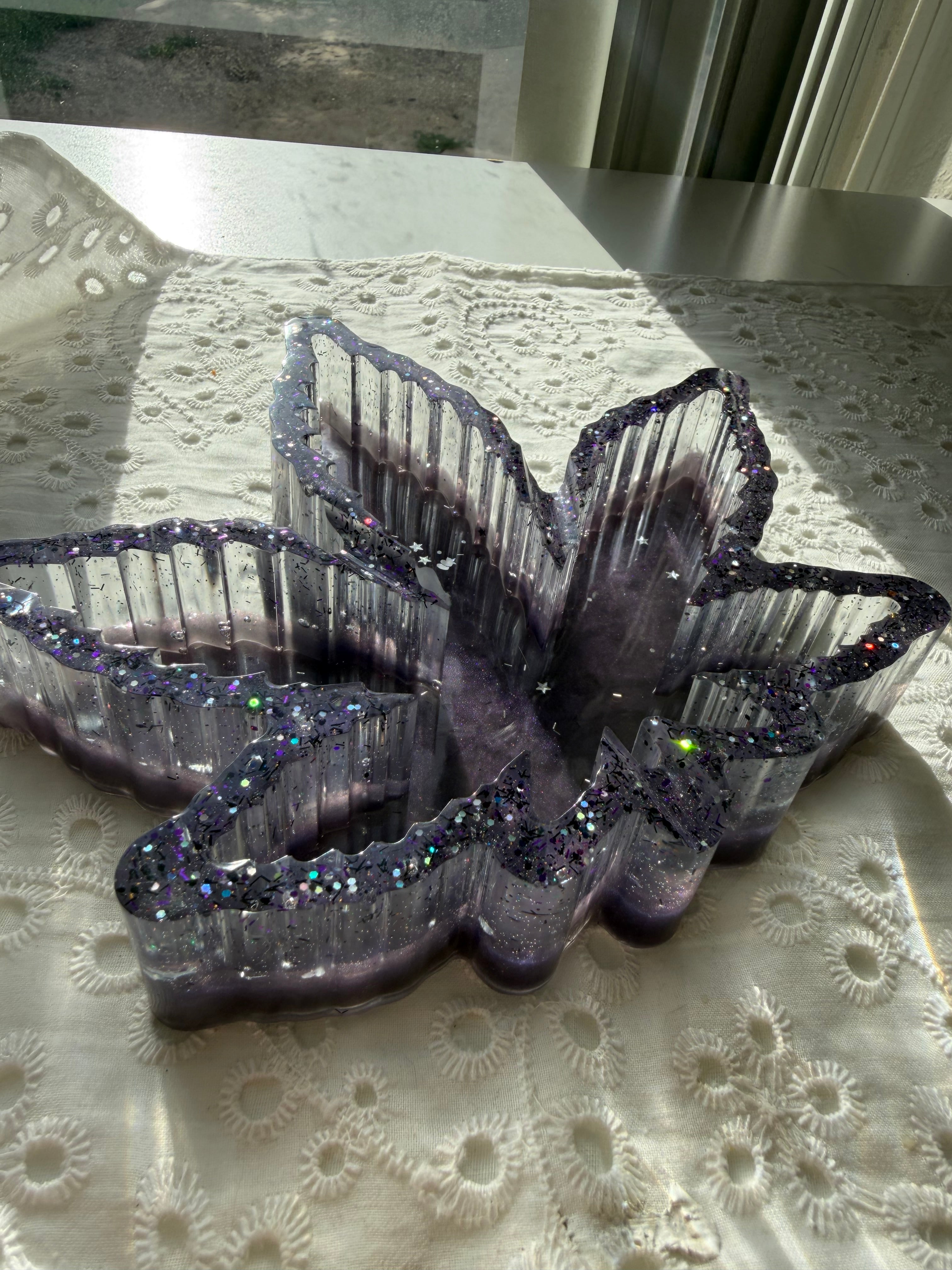 Galaxy Leaf Resin Ashtray