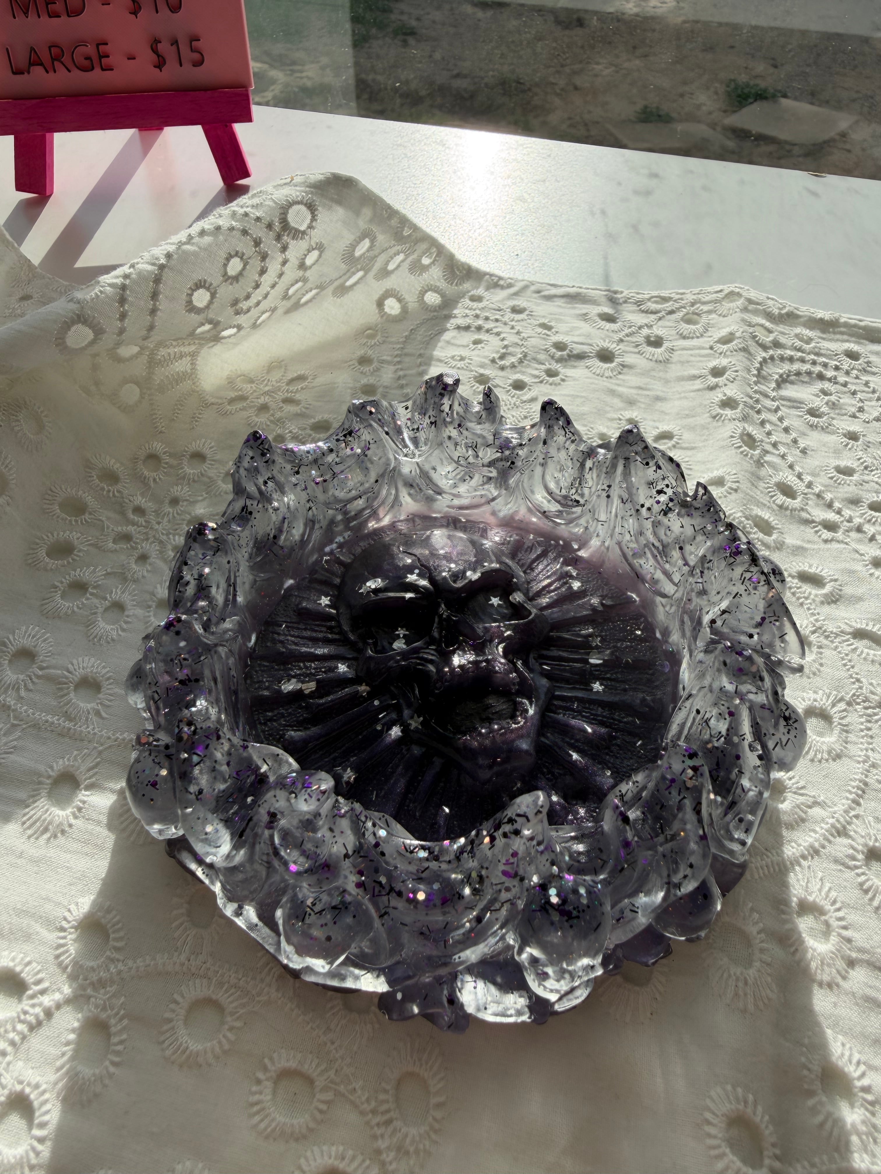 Skull Resin Ashtray
