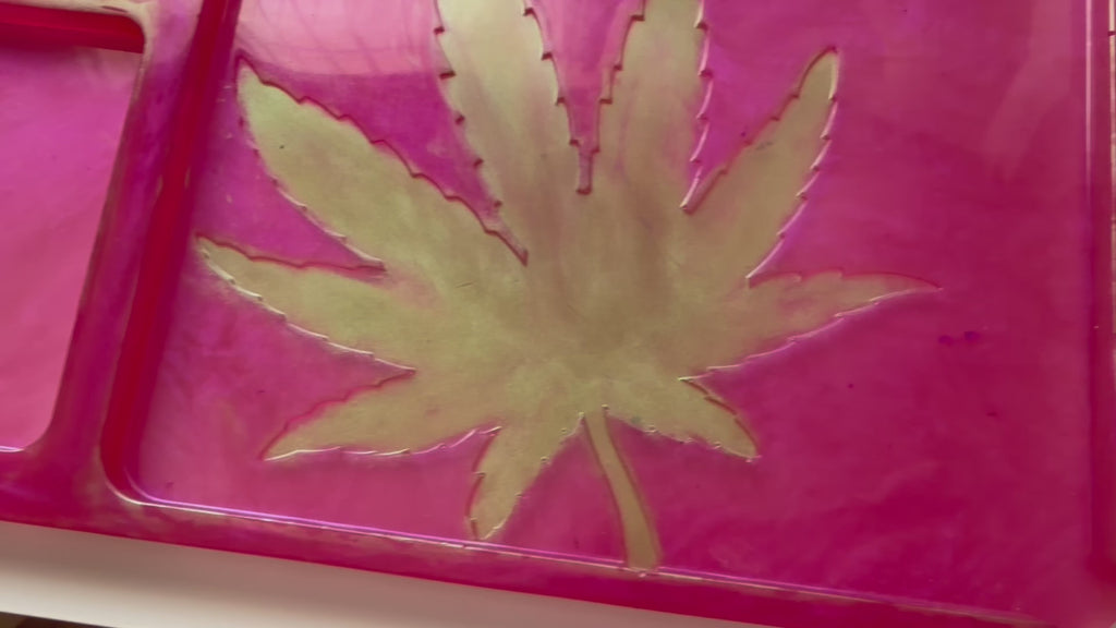 Pink & Green Dusted Leaf Resin Rolling Tray Set – 3-Piece Collection